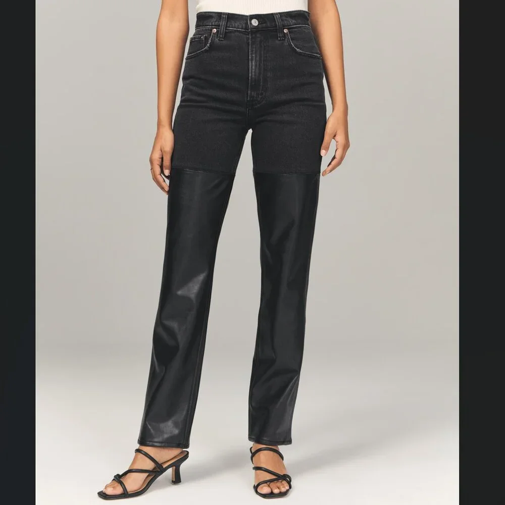 Abercrombie Women's Mixed Fabric Ultra High Rise 90s Straight Jean 14/33 Black - Picture 1 of 12